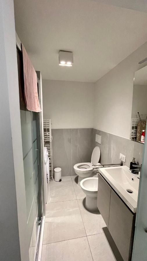 Apartamento ELEGANZA del RICCIO Parma Exterior foto